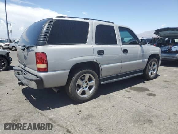 2005 Chevrolet Tahoe LT z VIN 1GNEK13T15J188273, wystawiony jako Copart lot #63410505 z przebiegiem 222 421 mil mil oraz Szkoda całkowita • Salvage title. Historia ofert i sprzedaży dostępna na DreamBid. Obrazek 3.