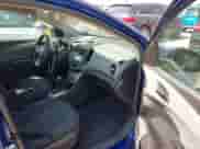 2014 Chevrolet Sonic LT с VIN 1G1JC5SH6E4197308, выставлен на аукционе IAAI как лот 43241747 с пробегом 181 089 миль миль и . История ставок и продаж доступна на DreamBid. Изображение 5.