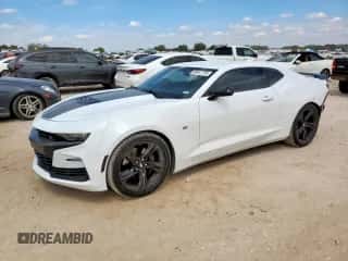 2019 Chevrolet Camaro 1SS z VIN 1G1FF1R72K0137550, wystawiony jako Copart lot #80467775 z przebiegiem 34 861 mil mil oraz Szkoda całkowita • Salvage title. Historia ofert i sprzedaży dostępna na DreamBid. Obrazek 1.