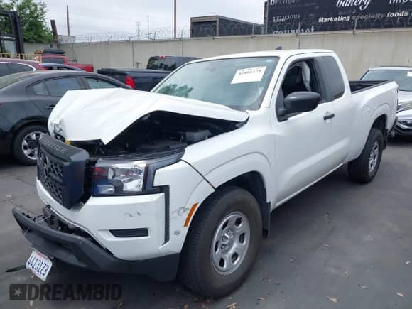 2024 Nissan Frontier S with VIN 1N6ED1CL4RN648072, listed as a IAAI auction lot 42406175 with 27,452 mi miles and . Bid and sale history available at DreamBid. Image 2.