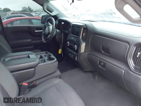 2022 Chevrolet Silverado 1500 Custom Trail Boss z VIN 3GCUDCET0NG553356, wystawiony jako IAAI lot #43564139 z przebiegiem 134 744 mil mil oraz . Historia ofert i sprzedaży dostępna na DreamBid. Obrazek 5.