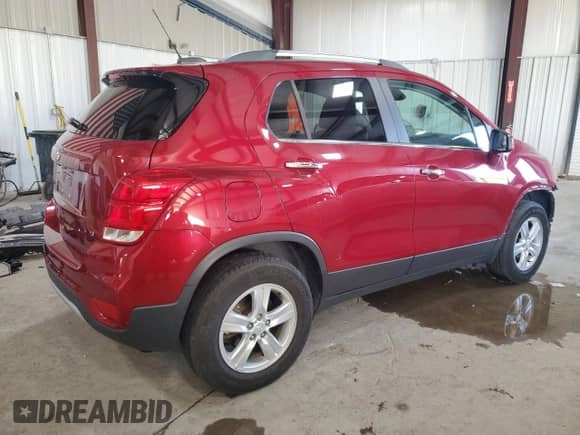 2018 Chevrolet Trax LT with VIN 3GNCJPSB3JL419957, listed as a Copart auction lot 84247195 with 42,068 mi miles and Salvage title. Bid and sale history available at DreamBid. Image 3.