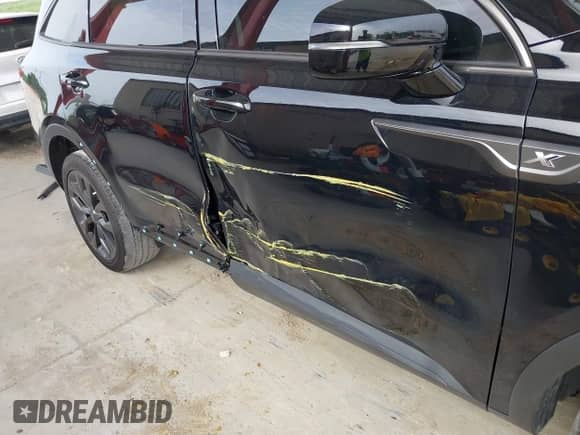 2023 Kia Sorento X-Line EX с VIN 5XYRHDLF5PG195945, выставлен на аукционе IAAI как лот 39823557 с пробегом 18 652 миль миль и . История ставок и продаж доступна на DreamBid. Изображение 6.