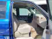 2003 Chevrolet Tahoe LS z VIN 1GNEC13Z63R269186, wystawiony jako IAAI lot #42649812 z przebiegiem 334 117 mil mil oraz . Historia ofert i sprzedaży dostępna na DreamBid. Obrazek 5.