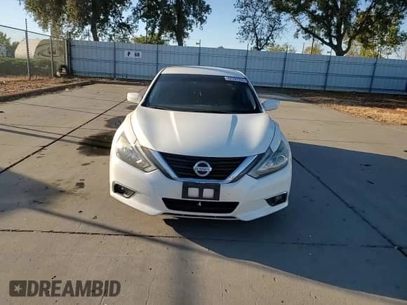 2016 Nissan Altima SR с VIN 1N4AL3AP7GC262086, выставлен на аукционе Copart как лот 82297355 с пробегом 164 496 миль миль и Списание • Salvage title. История ставок и продаж доступна на DreamBid. Изображение 13.