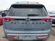 2022 Nissan Pathfinder SL z VIN 5N1DR3CA3NC225009, wystawiony jako IAAI lot #43154321 z przebiegiem 158 241 mil mil oraz . Historia ofert i sprzedaży dostępna na DreamBid. Obrazek 16.