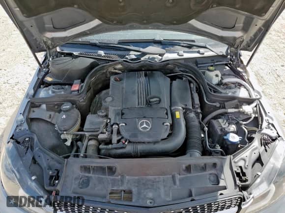 2014 Mercedes-Benz C 250 Sport with VIN WDDGF4HB0EG254273, listed as a Copart auction lot 70661895 with 117,284 mi miles and Salvage title. Bid and sale history available at DreamBid. Image 11.