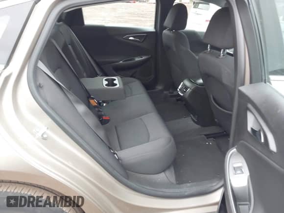 2024 Chevrolet Malibu LT с VIN 1G1ZD5ST2RF106825, выставлен на аукционе IAAI как лот 43566683 с пробегом 49 797 миль миль и . История ставок и продаж доступна на DreamBid. Изображение 8.