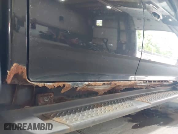 2005 Chevrolet Colorado 1SE LS Z71 with VIN 1GCDT136858136416, listed as a IAAI auction lot 42994176 with 215,187 mi miles and . Bid and sale history available at DreamBid. Image 12.