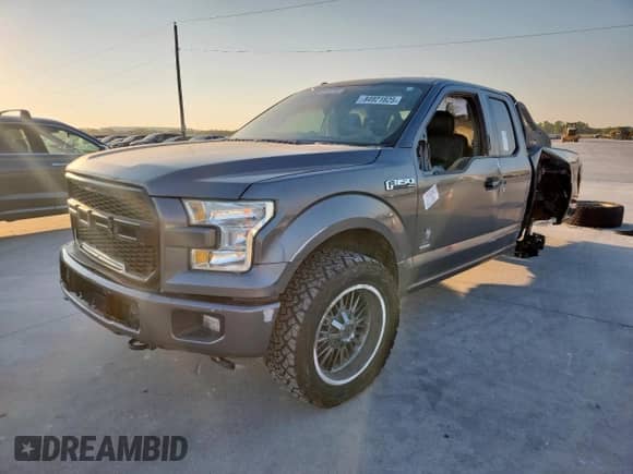 2016 Ford F-150 XLT z VIN 1FTEX1EP6GKF57331, wystawiony jako Copart lot #84921825 z przebiegiem 155 718 mil mil oraz Czysty tytuł • Clean title. Historia ofert i sprzedaży dostępna na DreamBid. Obrazek 1.