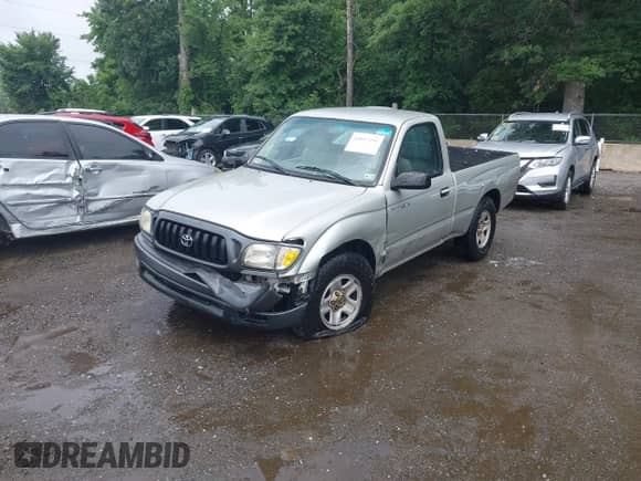 2001 Toyota Tacoma z VIN 5TENL42N41Z795150, wystawiony jako IAAI lot #42657291 z przebiegiem 288 053 mil mil oraz . Historia ofert i sprzedaży dostępna na DreamBid. Obrazek 17.