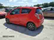 2015 Chevrolet Spark LT z VIN KL8CF6S91FC746614, wystawiony jako Copart lot #57801075 z przebiegiem 72 476 mil mil oraz Czysty tytuł • Clean title. Historia ofert i sprzedaży dostępna na DreamBid. Obrazek 2.