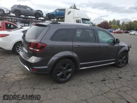 2018 Dodge Journey Crossroad с VIN 3C4PDDGG9JT386385, выставлен на аукционе Copart как лот 85702475 с пробегом 109 297 миль миль и Списание • Salvage title. История ставок и продаж доступна на DreamBid. Изображение 3.