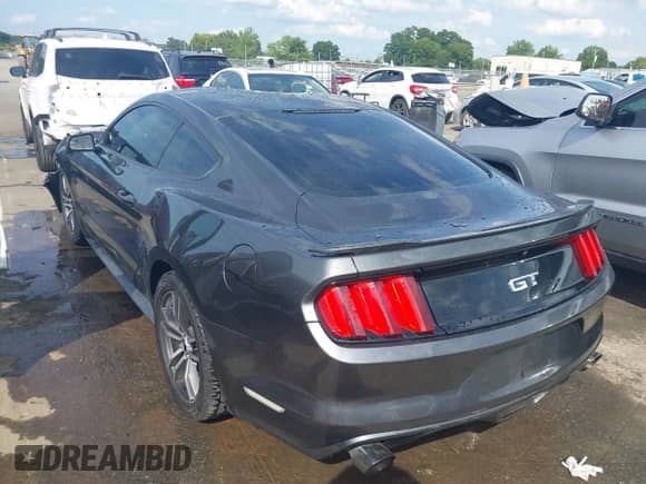 2017 Ford Mustang GT z VIN 1FA6P8CF7H5208224, wystawiony jako IAAI lot #43100029 z przebiegiem 87 720 mil mil oraz . Historia ofert i sprzedaży dostępna na DreamBid. Obrazek 3.