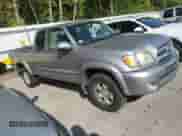 2004 Toyota Tundra SR5 z VIN 5TBBT44184S439680, wystawiony jako Copart lot #69971965 z przebiegiem 219 367 mil mil oraz Czysty tytuł • Clean title. Historia ofert i sprzedaży dostępna na DreamBid. Obrazek 4.