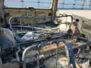 1997 Chevrolet Tahoe с VIN 3GNEK18R9VG130314, выставлен на аукционе Copart как лот 75710694 с пробегом Не указан миль и Списание • Salvage title. История ставок и продаж доступна на DreamBid. Изображение 11.