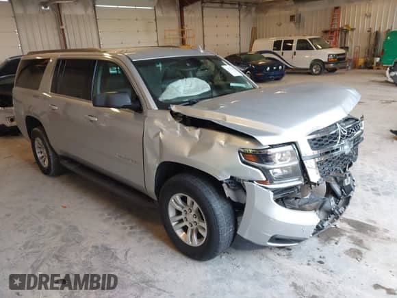 2017 Chevrolet Suburban LT с VIN 1GNSKHKCXHR206188, выставлен на аукционе IAAI как лот 42972020 с пробегом 115 426 миль миль и . История ставок и продаж доступна на DreamBid. Изображение 1.