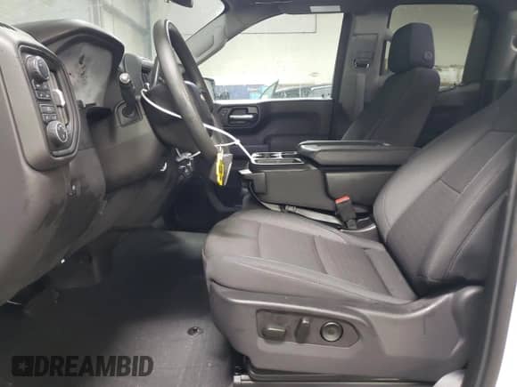 2024 Chevrolet Silverado 1500 Custom с VIN 1GCRDBEK7RZ277223, выставлен на аукционе Copart как лот 42318535 с пробегом 3 391 миль миль и Списание • Salvage title. История ставок и продаж доступна на DreamBid. Изображение 7.