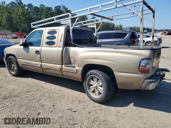 2000 Chevrolet Silverado 1500 LS z VIN 2GCEC19T1Y1270581, wystawiony jako Copart lot #82360295 z przebiegiem Nie podano mil oraz Szkoda całkowita • Salvage title. Historia ofert i sprzedaży dostępna na DreamBid. Obrazek 2.