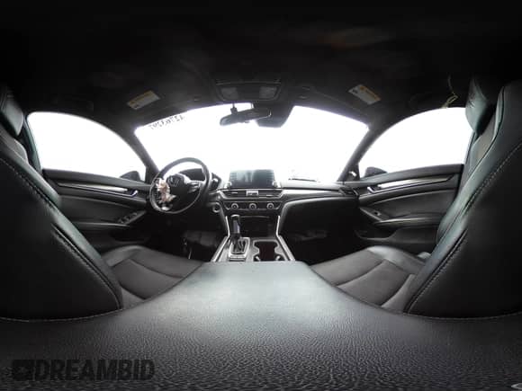 2018 Honda Accord Sport с VIN 1HGCV1F38JA106327, выставлен на аукционе IAAI как лот 42763297 с пробегом 110 838 миль миль и . История ставок и продаж доступна на DreamBid. Изображение 19.