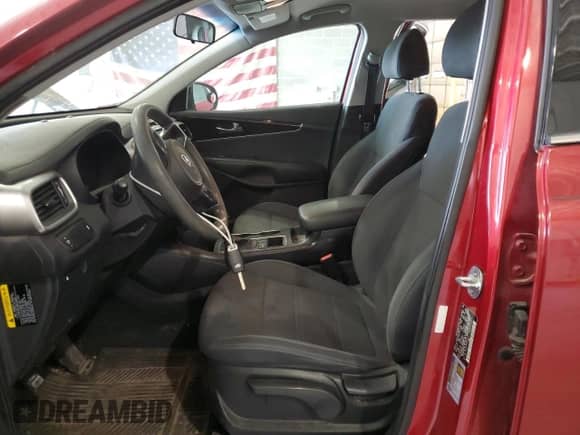 2018 Kia Sorento LX with VIN 5XYPG4A59JG393567, listed as a Copart auction lot 71414115 with 110,719 mi miles and Salvage title. Bid and sale history available at DreamBid. Image 7.