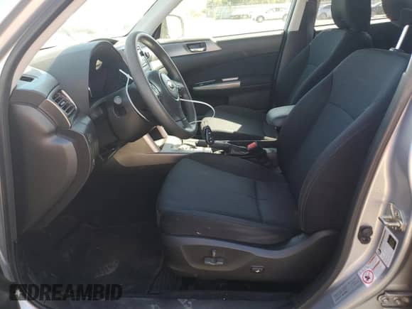 2013 Subaru Forester X Premium z VIN JF2SHADC8DH421176, wystawiony jako Copart lot #81766085 z przebiegiem 119 778 mil mil oraz Szkoda całkowita • Salvage title. Historia ofert i sprzedaży dostępna na DreamBid. Obrazek 7.