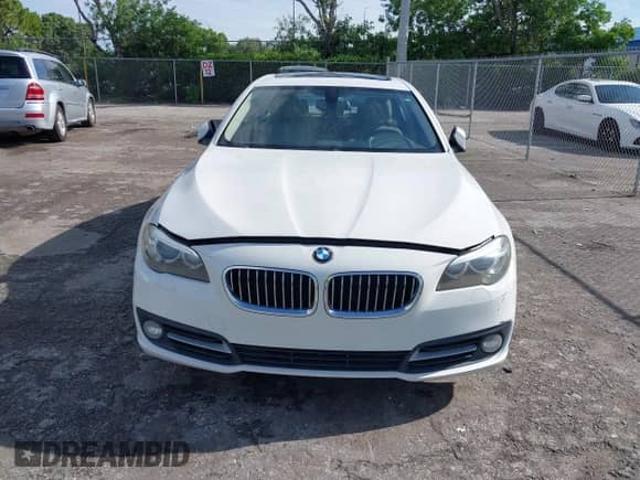2015 BMW 5 Series 535i с VIN WBA5B1C57FD918419, выставлен на аукционе IAAI как лот 42750726 с пробегом 224 459 миль миль и . История ставок и продаж доступна на DreamBid. Изображение 12.