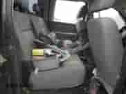 2009 Dodge Dakota Bighorn/Lonestar z VIN 1D7HW38P29S806000, wystawiony jako Copart lot #84167814 z przebiegiem Nie podano mil oraz Szkoda całkowita • Salvage title. Historia ofert i sprzedaży dostępna na DreamBid. Obrazek 10.