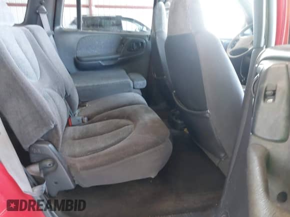 1998 Dodge Durango with VIN 1B4HS28Y1WF129757, listed as a IAAI auction lot 41990870 with 313,908 mi miles and . Bid and sale history available at DreamBid. Image 8.