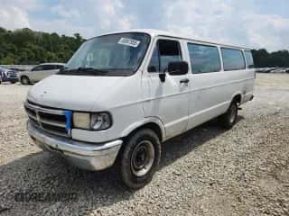 1997 Dodge Passenger with VIN 2B5WB35Z8VK522063, listed as a Copart auction lot 68867955 with 246,435 mi miles and Salvage title. Bid and sale history available at DreamBid. Image 1.