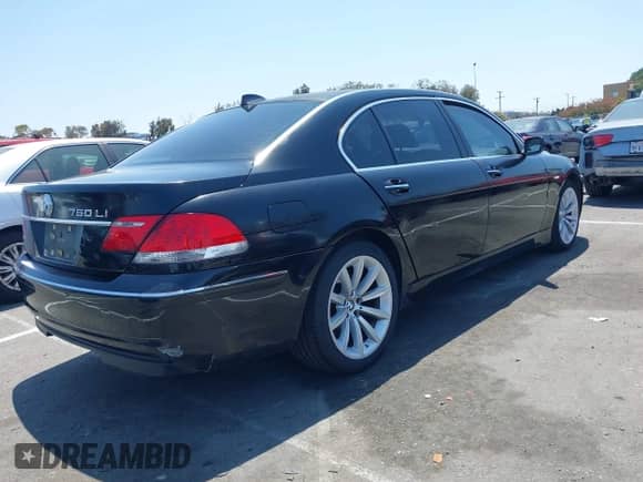 2006 BMW 7 Series 750Li z VIN WBAHN83526DT63490, wystawiony jako IAAI lot #42624790 z przebiegiem 146 508 mil mil oraz . Historia ofert i sprzedaży dostępna na DreamBid. Obrazek 4.