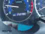 2009 Toyota Sienna LE с VIN 5TDZK23C99S274293, выставлен на аукционе IAAI как лот 43588171 с пробегом 250 790 миль миль и . История ставок и продаж доступна на DreamBid. Изображение 7.