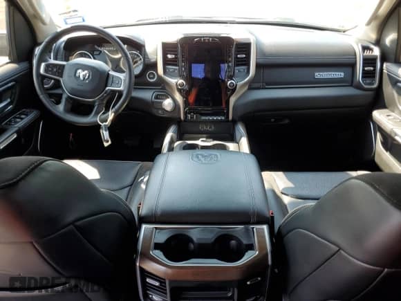 2022 Ram 1500 Laramie z VIN 1C6RREJTXNN217494, wystawiony jako Copart lot #72058645 z przebiegiem 50 544 mil mil oraz Szkoda całkowita • Salvage title. Historia ofert i sprzedaży dostępna na DreamBid. Obrazek 8.