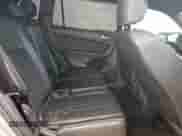 2022 Volkswagen Tiguan SE R-Line Black z VIN 3VV8B7AX8NM059661, wystawiony jako Copart lot #62700925 z przebiegiem 57 134 mil mil oraz Szkoda całkowita • Salvage title. Historia ofert i sprzedaży dostępna na DreamBid. Obrazek 11.