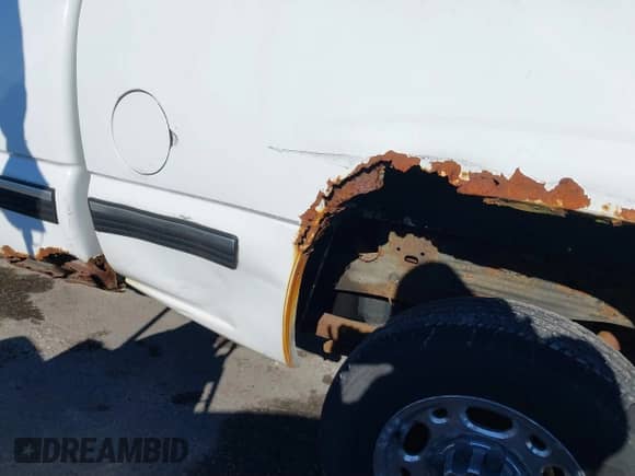 2000 Chevrolet Silverado 2500 LS с VIN 1GCFC29UXYZ178749, выставлен на аукционе IAAI как лот 41357415 с пробегом 214 523 миль миль и . История ставок и продаж доступна на DreamBid. Изображение 14.