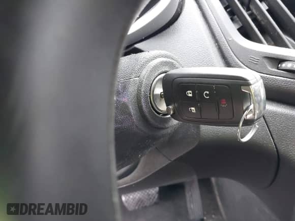 2015 Chevrolet Equinox LT with VIN 2GNALBEK2F1115365, listed as a IAAI auction lot 43446097 with 103,640 mi miles and . Bid and sale history available at DreamBid. Image 13.