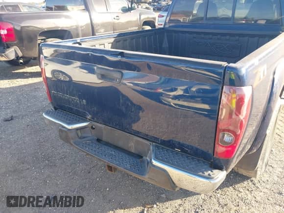 2004 Chevrolet Colorado LS Z71 with VIN 1GCDS196948173127, listed as a IAAI auction lot 41726649 with 169,111 mi miles and . Bid and sale history available at DreamBid. Image 6.