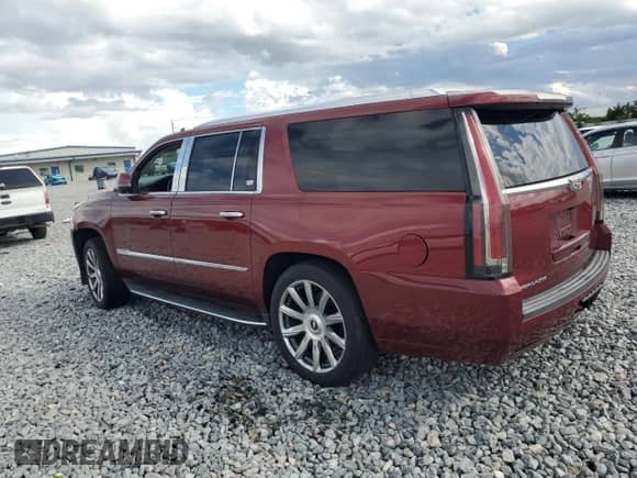 2017 Cadillac Escalade ESV Luxury с VIN 1GYS3HKJ0HR255673, выставлен на аукционе Copart как лот 85334835 с пробегом Не указан миль и Чистый • Clean title. История ставок и продаж доступна на DreamBid. Изображение 2.