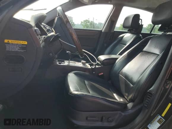 2009 Hyundai Genesis with VIN KMHGC46F29U034337, listed as a Copart auction lot 63147965 with 192,076 mi miles and Salvage title. Bid and sale history available at DreamBid. Image 7.