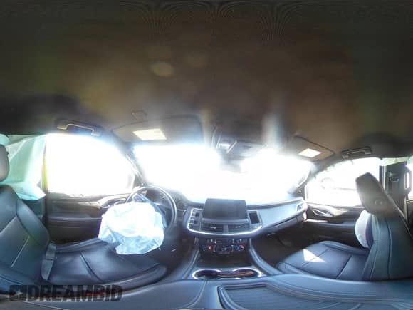 2023 Chevrolet Suburban LS z VIN 1GNSKBKD3PR165715, wystawiony jako IAAI lot #43253479 z przebiegiem 132 431 mil mil oraz . Historia ofert i sprzedaży dostępna na DreamBid. Obrazek 18.