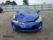 2012 Hyundai Veloster w/Red Int z VIN KMHTC6AD3CU032412, wystawiony jako Copart lot #67560325 z przebiegiem 138 827 mil mil oraz Szkoda całkowita • Salvage title. Historia ofert i sprzedaży dostępna na DreamBid. Obrazek 5.