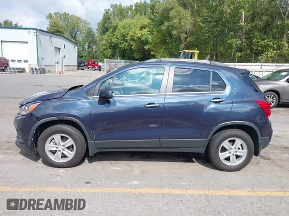 2019 Chevrolet Trax LT с VIN 3GNCJPSB1KL142789, выставлен на аукционе IAAI как лот 43299250 с пробегом 23 802 миль миль и . История ставок и продаж доступна на DreamBid. Изображение 15.