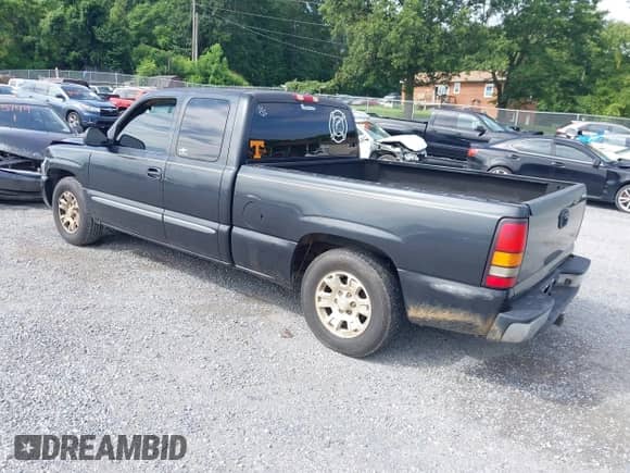 2005 GMC Sierra 1500 SLE с VIN 1GTEC19V25Z145982, выставлен на аукционе IAAI как лот 42734496 с пробегом 169 456 миль миль и . История ставок и продаж доступна на DreamBid. Изображение 3.