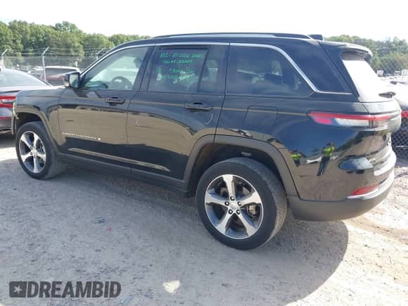2023 Jeep Grand Cherokee Limited с VIN 1C4RJHBG3PC516665, выставлен на аукционе IAAI как лот 43357909 с пробегом 53 353 миль миль и . История ставок и продаж доступна на DreamBid. Изображение 3.