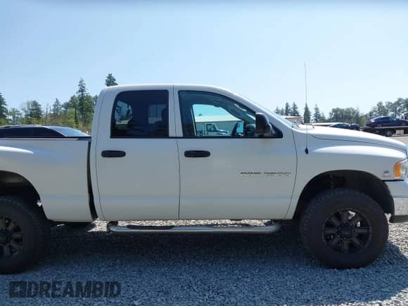 2005 Dodge 2500 SLT with VIN 3D7KS28CX5G853026, listed as a IAAI auction lot 42408623 with 241,223 mi miles and . Bid and sale history available at DreamBid. Image 14.