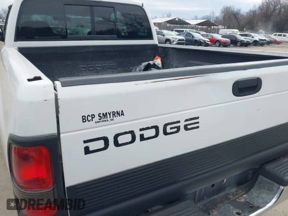 1998 Dodge 1500 with VIN 3B7HC12Y4WM271488, listed as a IAAI auction lot 41505101 with 165,001 mi miles and . Bid and sale history available at DreamBid. Image 15.