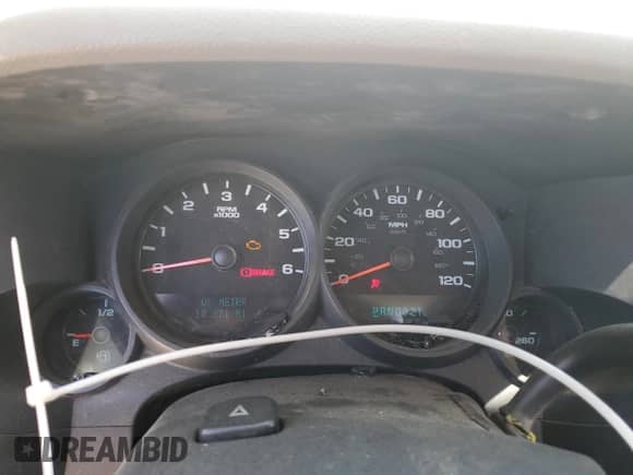2009 Chevrolet Silverado 1500 Work Truck with VIN 1GCEC14X39Z109443, listed as a Copart auction lot 61223085 with 182,971 mi miles and Salvage title. Bid and sale history available at DreamBid. Image 9.