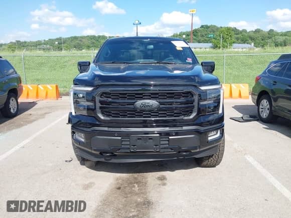 2024 Ford F-150 Lariat с VIN 1FTFW5L55RFC16319, выставлен на аукционе IAAI как лот 42308797 с пробегом 3 023 миль миль и . История ставок и продаж доступна на DreamBid. Изображение 12.