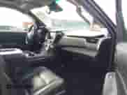 2018 Chevrolet Tahoe LT z VIN 1GNSKBKC7JR283698, wystawiony jako IAAI lot #42568471 z przebiegiem 113 814 mil mil oraz . Historia ofert i sprzedaży dostępna na DreamBid. Obrazek 5.