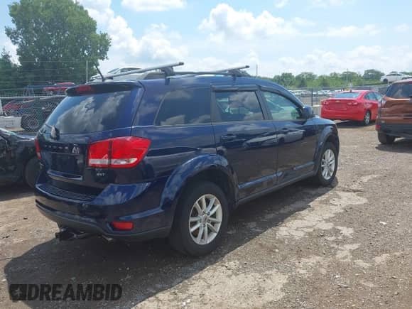 2018 Dodge Journey SXT z VIN 3C4PDDBG6JT278443, wystawiony jako IAAI lot #42953477 z przebiegiem 75 032 mil mil oraz . Historia ofert i sprzedaży dostępna na DreamBid. Obrazek 4.